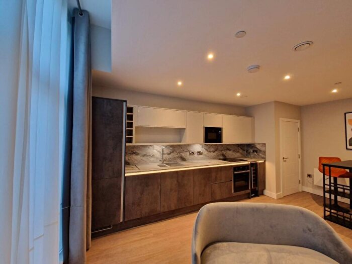 1 Bedroom Apartment To Rent In Warser Gate, Nottingham, Nottinghamshire, NG1