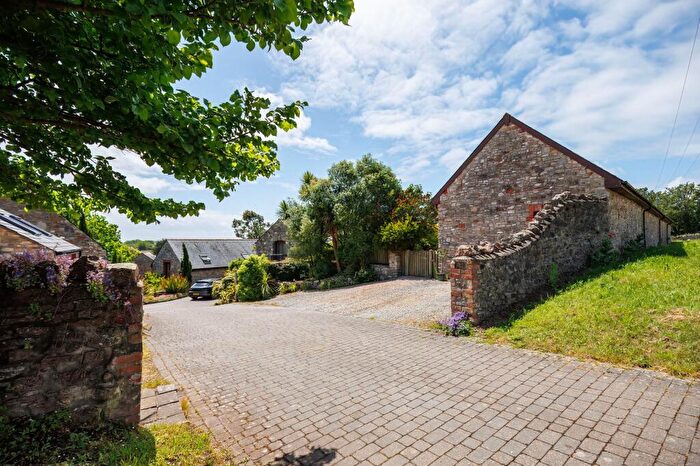 5 Bedroom Detached House For Sale In Upper Barn, The Common, Southra, Dinas Powys, Vale Of Glam., CF64