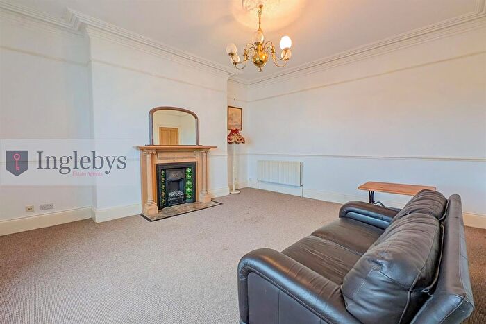 1 Bedroom Flat To Rent In Marine Parade, Saltburn By The Sea, TS12