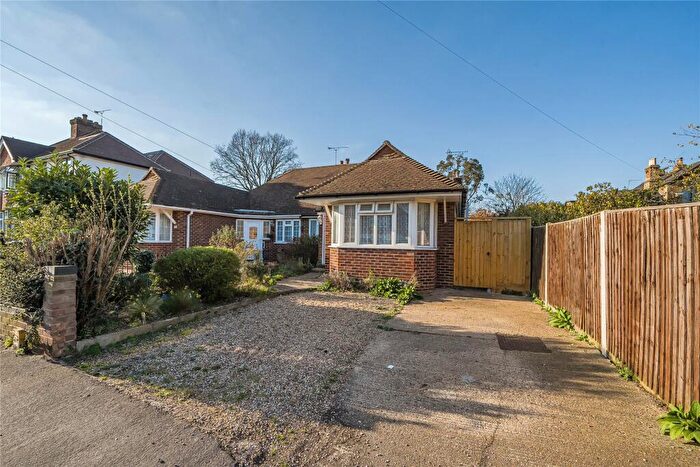 3 Bedroom Bungalow For Sale In Liberty Lane, Addlestone, Surrey, KT15