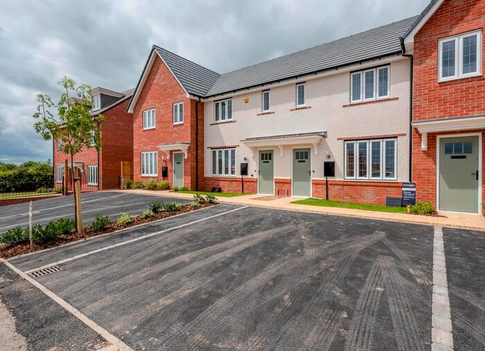 2 Bedroom Town House To Rent In Marigold Close, Edwalton Rise, Nottingham, NG12