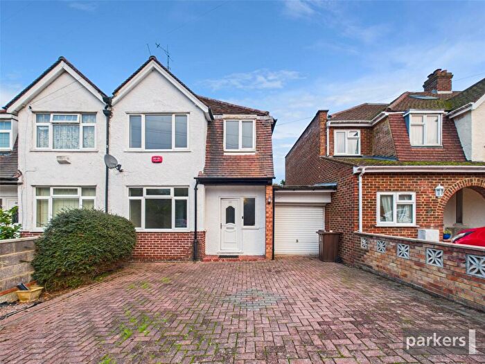 3 Bedroom Semi-Detached House To Rent In Shepherds House Lane, Earley, Reading, Berkshire, RG6