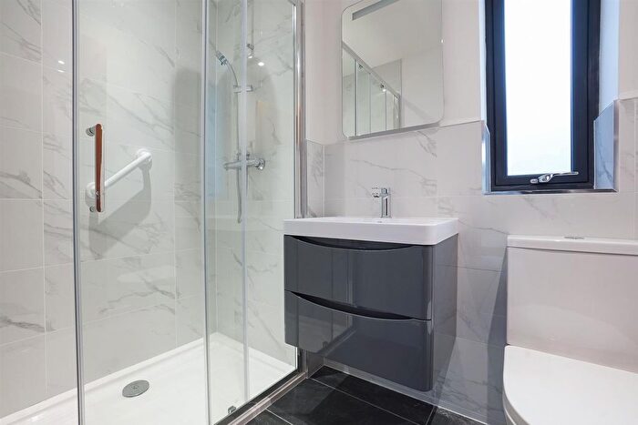 2 Bedroom Detached Bungalow For Sale In Duttons Close, Snitterfield, Stratford-Upon-Avon, CV37