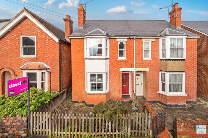 3 Bedroom Semi-Detached House For Sale In Wescott Road, Wokingham, Berkshire, RG40