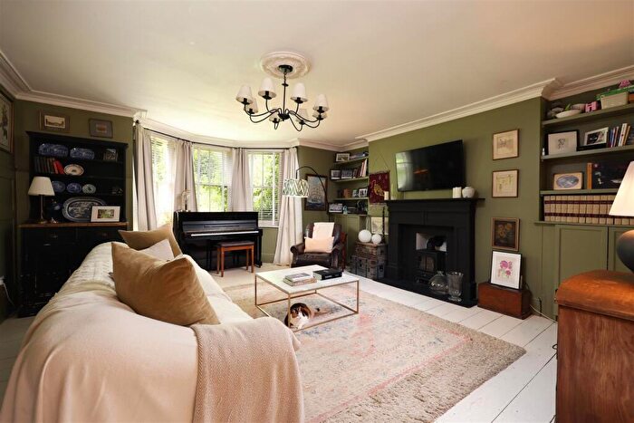 2 Bedroom Apartment For Sale In Apsley Road, Clifton, Bristol, BS8
