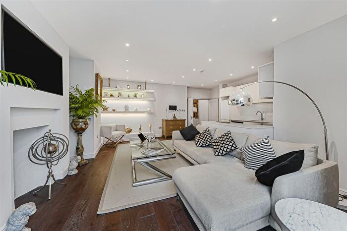 1 Bedroom Flat For Sale In Elgin Avenue, London, W9