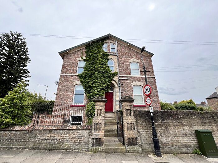 1 Bedroom Flat To Rent In Grange Street, Fulford, YO10