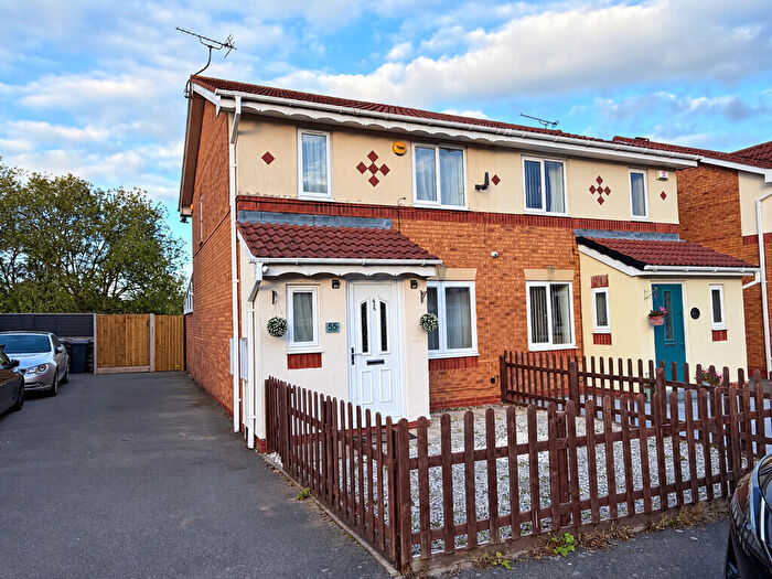 3 Bedroom Semi-Detached House For Sale In Sunart Way, Nuneaton, CV10