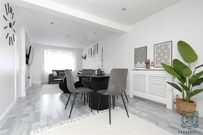 3 Bedroom Terraced House To Rent In Eastfield Road, London, EN3