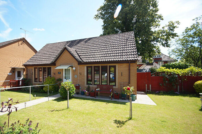 2 Bedroom Detached Bungalow For Sale In Farthing Fields, Headley, Hampshire, GU35