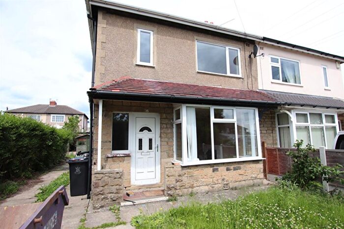 3 Bedroom Semi-Detached House To Rent In Wrose Road, Wrose, BD2