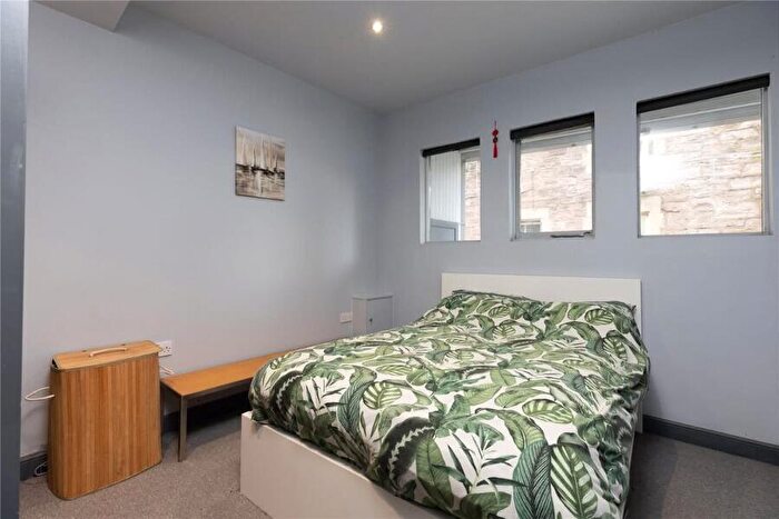 1 Bedroom Mews To Rent In Cornton Place, Crieff, Perthshire, PH7