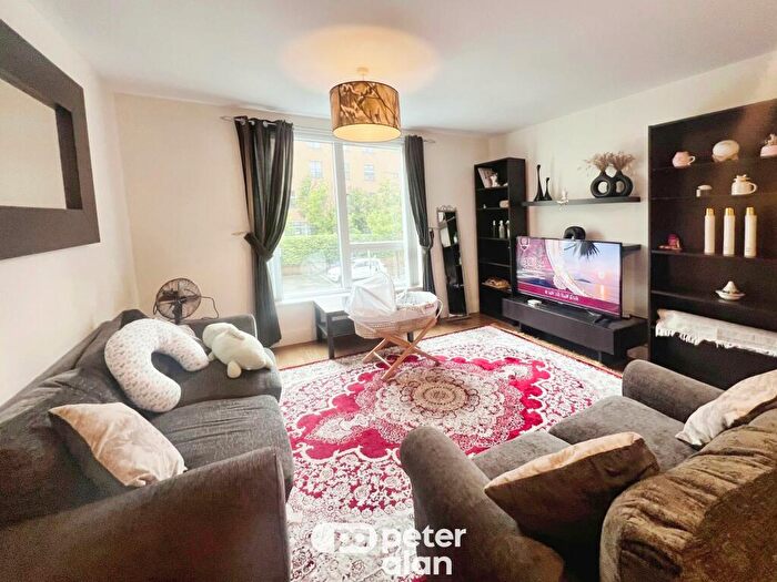 1 Bedroom Flat To Rent In Falcon Drive, Cardiff, CF10