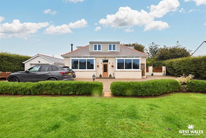 4 Bedroom Detached Bungalow For Sale In Haven Road, Haverfordwest, SA61