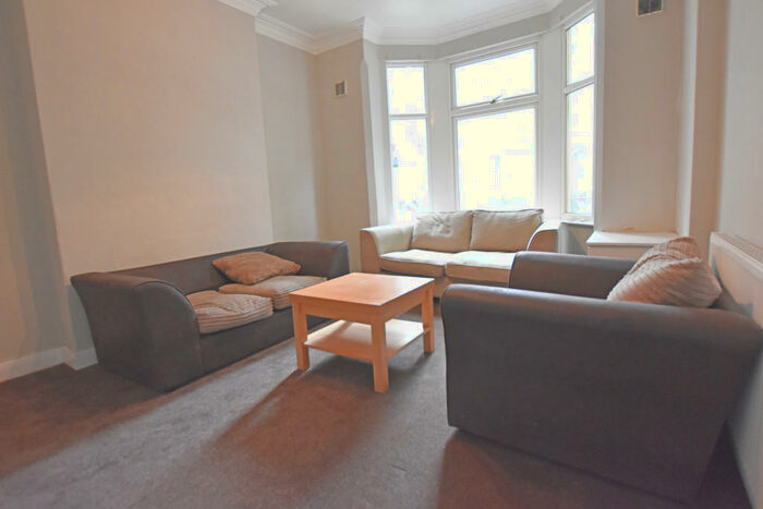2 Bedroom Terraced House To Rent In Radford Boulevard, Lenton, NG7