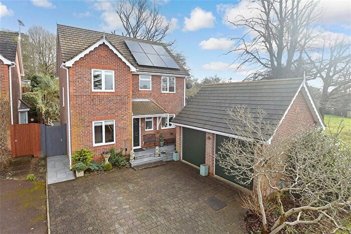4 Bedroom Detached House For Sale In Nursery Field, Buxted, Uckfield, East Sussex, TN22