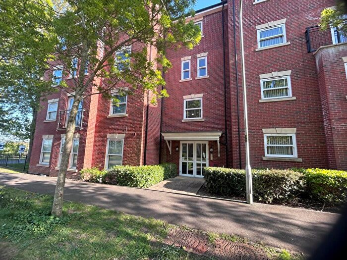 2 Bedroom Apartment To Rent In Watson House, MK3