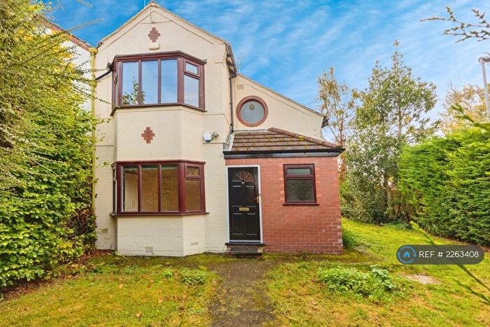4 Bedroom Semi-Detached House To Rent In Dene Road, Didsbury, Manchester, M20