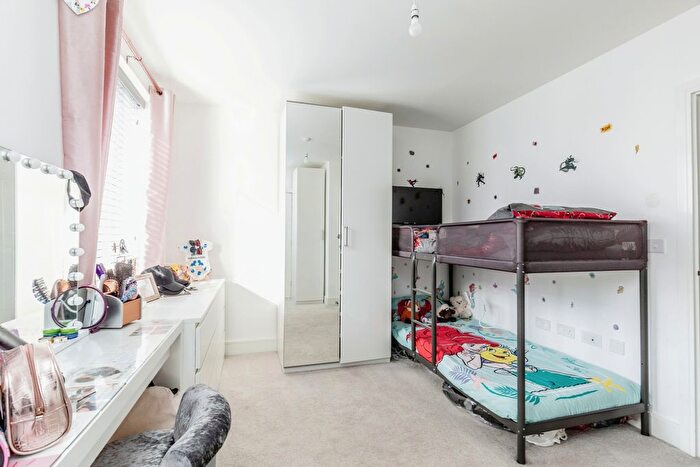 2 Bedroom Flat For Sale In Faraday Road, Locking, Weston-Super-Mare, Somerset, BS24