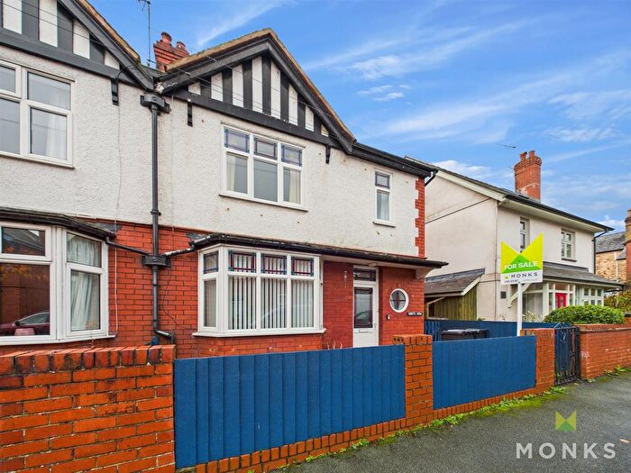 3 Bedroom Property For Sale In Edward Street, Oswestry, SY11