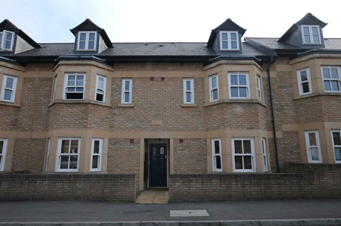 1 Bedroom Flat To Rent In Jeune Street St Clements, OX4