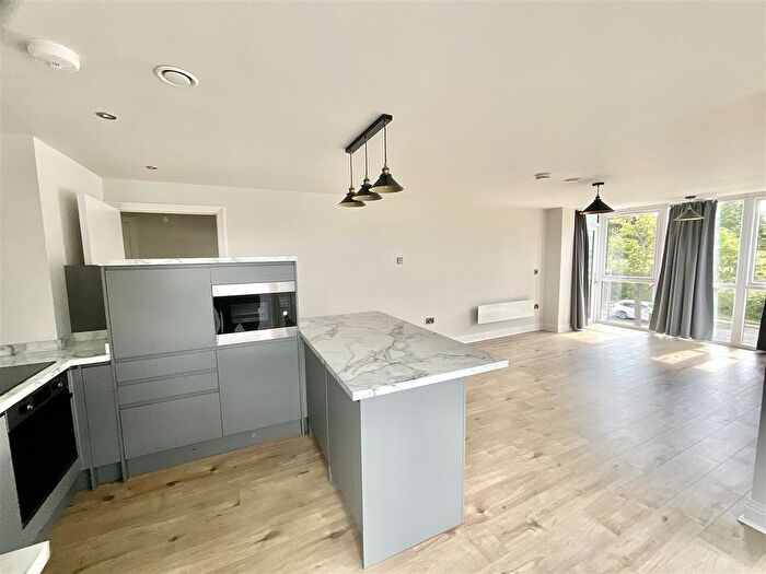 2 Bedroom Flat To Rent In Filey Road, Scarborough, YO11