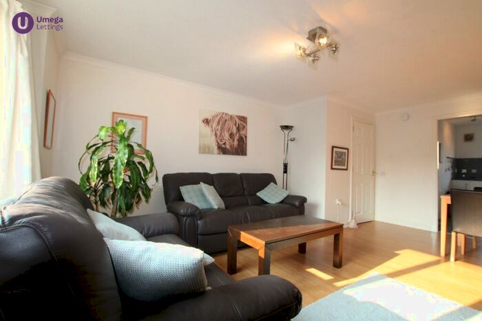 2 Bedroom Flat To Rent In Orwell Terrace, Dalry, Edinburgh, EH11