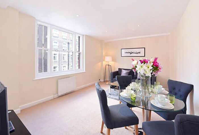 1 Bedroom Flat To Rent In Hill Street, London, W1J