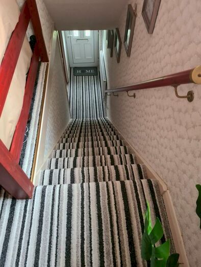 3 Bedroom Semi-Detached House To Rent In Maple Close, Bristol, Avon, BS34