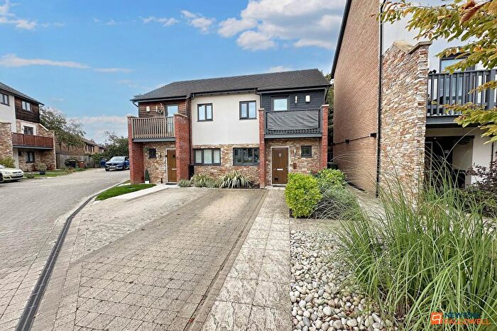 2 Bedroom Semi-Detached House For Sale In Hawksbill Way, Peterborough, PE2