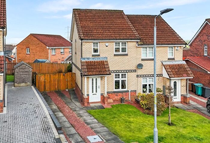 2 Bedroom Semi-Detached House For Sale In Lammermuir Way, Chapelhall, ML6