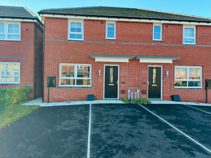 3 Bedroom Semi-Detached House To Rent In Tansy Road, Lancashire, PR3