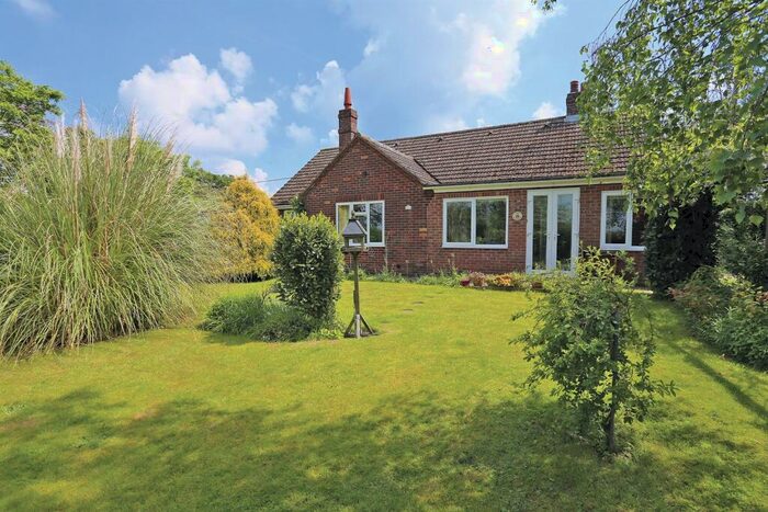 4 Bedroom Detached Bungalow For Sale In Chapel Road, Beighton, Norwich, NR13
