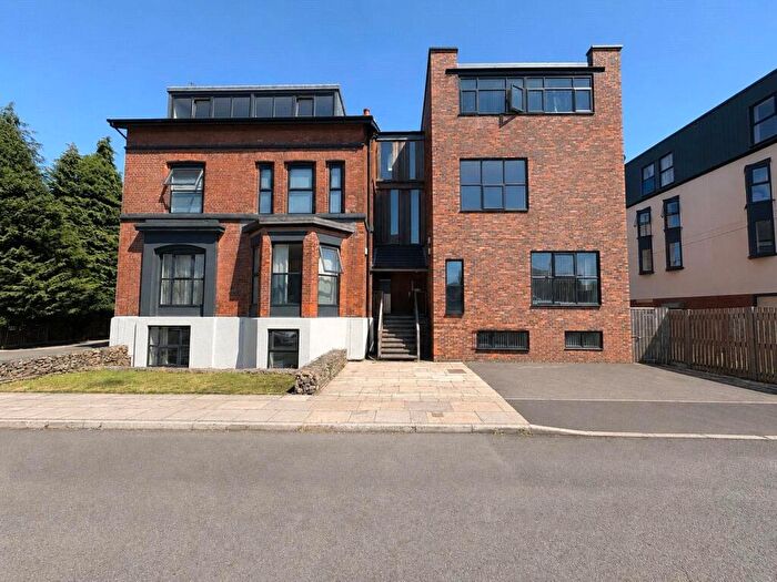 2 Bedroom Apartment To Rent In Somerset Place, Liverpool, Merseyside, L6