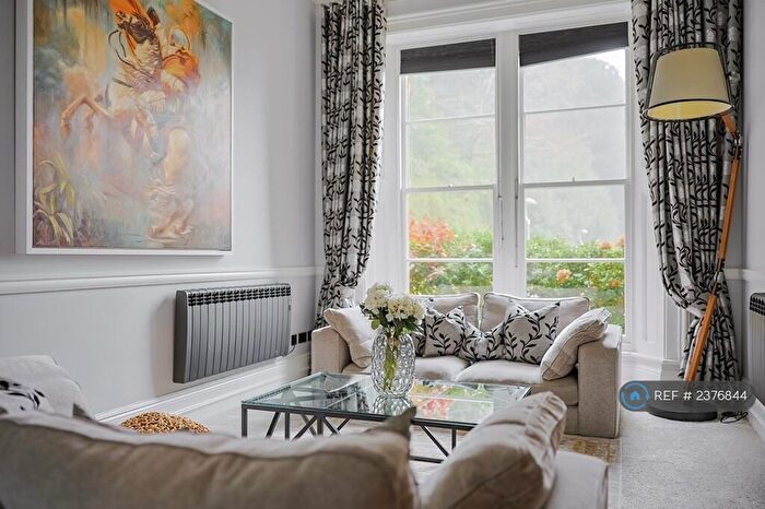 3 Bedroom Flat To Rent In Langland Bay Manor, Langland, Swansea, SA3