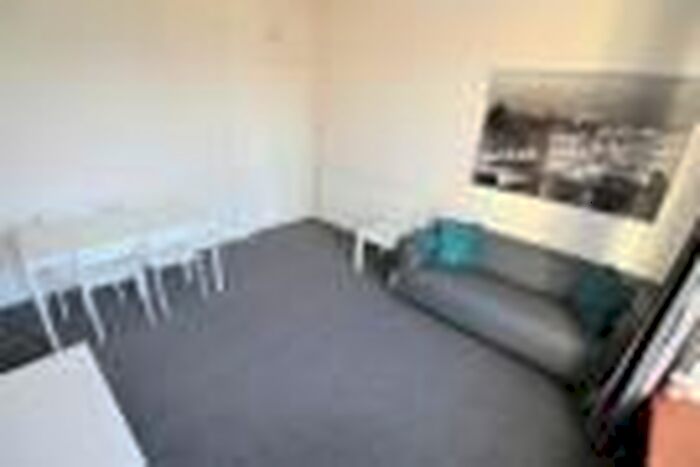 2 Bedroom Flat To Rent In Rose Street, Aberdeen, AB10