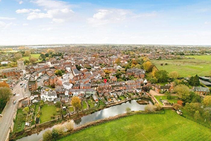 2 Bedroom Terraced House For Sale In Mill Street, Newport Pagnell, MK16