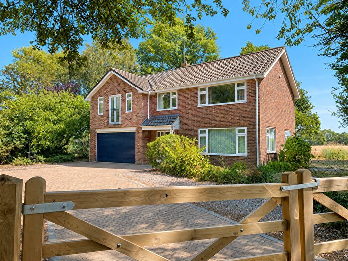 5 Bedroom Detached House For Sale In Pennyhill, Holbeach, PE12