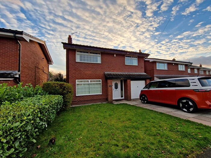 4 Bedroom Detached House To Rent In Elsham Drive, Worsley, Manchester, M28