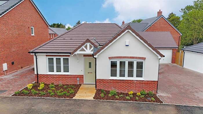 2 Bedroom Bungalow For Sale In Leckhampton Lane, Shurdington, GL51