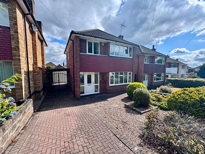 3 Bedroom Detached House To Rent In Christina Crescent, Nottingham, NG6