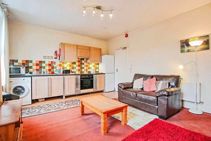 1 Bedroom Flat To Rent In Melbourne Street, York, YO10