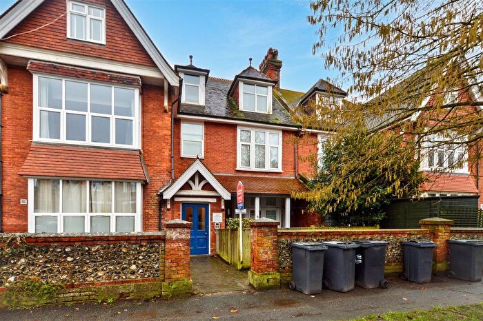 Studio To Rent In Enys Road, Eastbourne, BN21