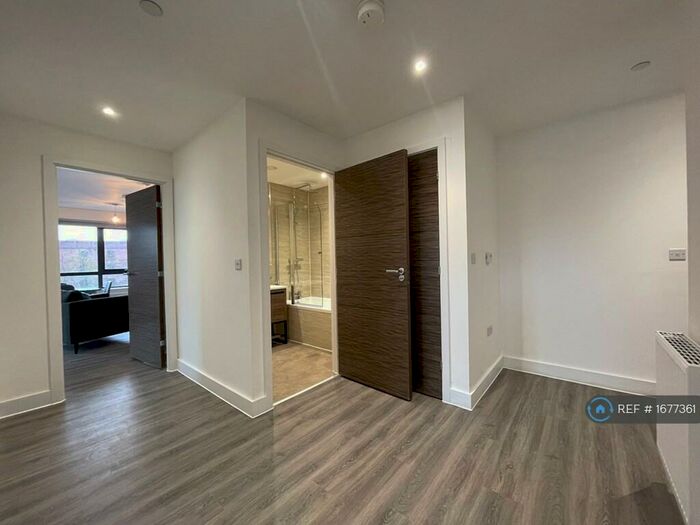 2 Bedroom Flat To Rent In Hurst Street, Liverpool, L1