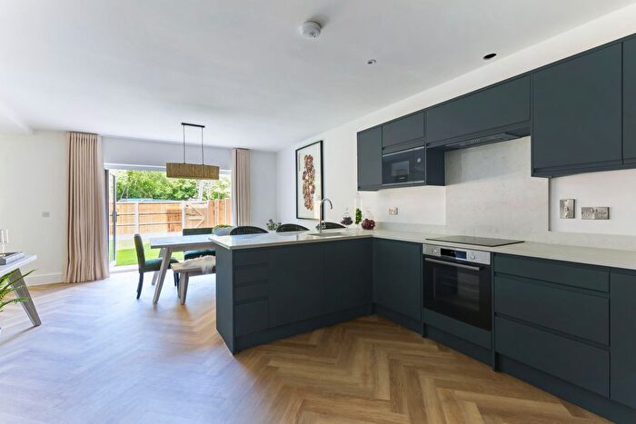 4 Bedroom Terraced House For Sale In Clive Road, Great Warley, Brentwood, Essex, CM13