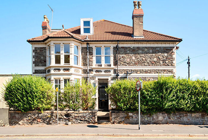 3 Bedroom Apartment For Sale In Gloucester Road North, Filton, Bristol, BS34