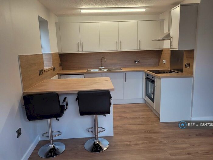 1 Bedroom Flat To Rent In Apseleys Mead, Bradley Stoke, Bristol, BS32