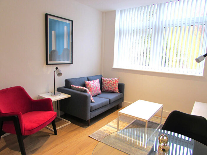 1 Bedroom Flat To Rent In Felt House, Laporte Way, Luton, LU4
