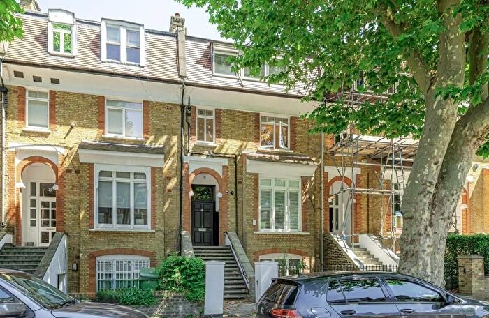 2 Bedroom Flat To Rent In Elsworthy Terrace, Primrose Hill, London, NW3