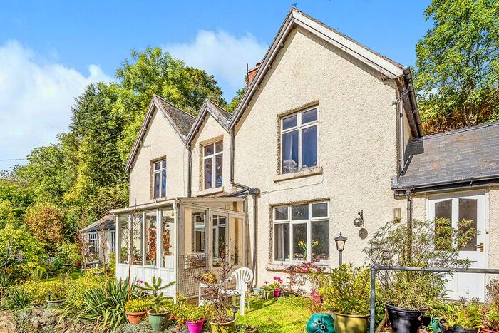 4 Bedroom Detached House For Sale In Pen-Y-Garnedd, Llanrhaeadr Ym Mochnant, Oswestry, Powys, SY10